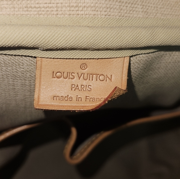 Louis Vuitton LV Deauville Monogram w/ Wallet - Picture 15 of 16